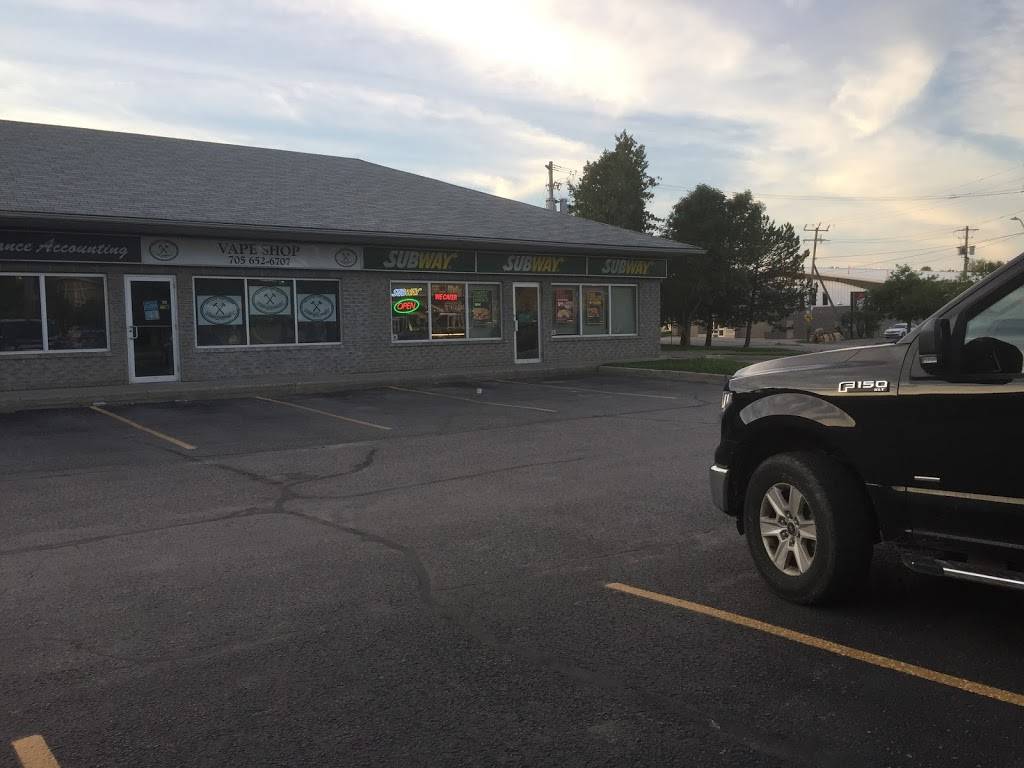 Subway | restaurant | Selwyn, ON K0L 2H0, Canada | 7056521209 OR +1 705-652-1209