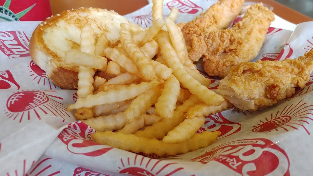 Raising Canes Chicken Fingers | meal takeaway | 5030 Greenville Ave, Dallas, TX 75206, USA | 2143606080 OR +1 214-360-6080