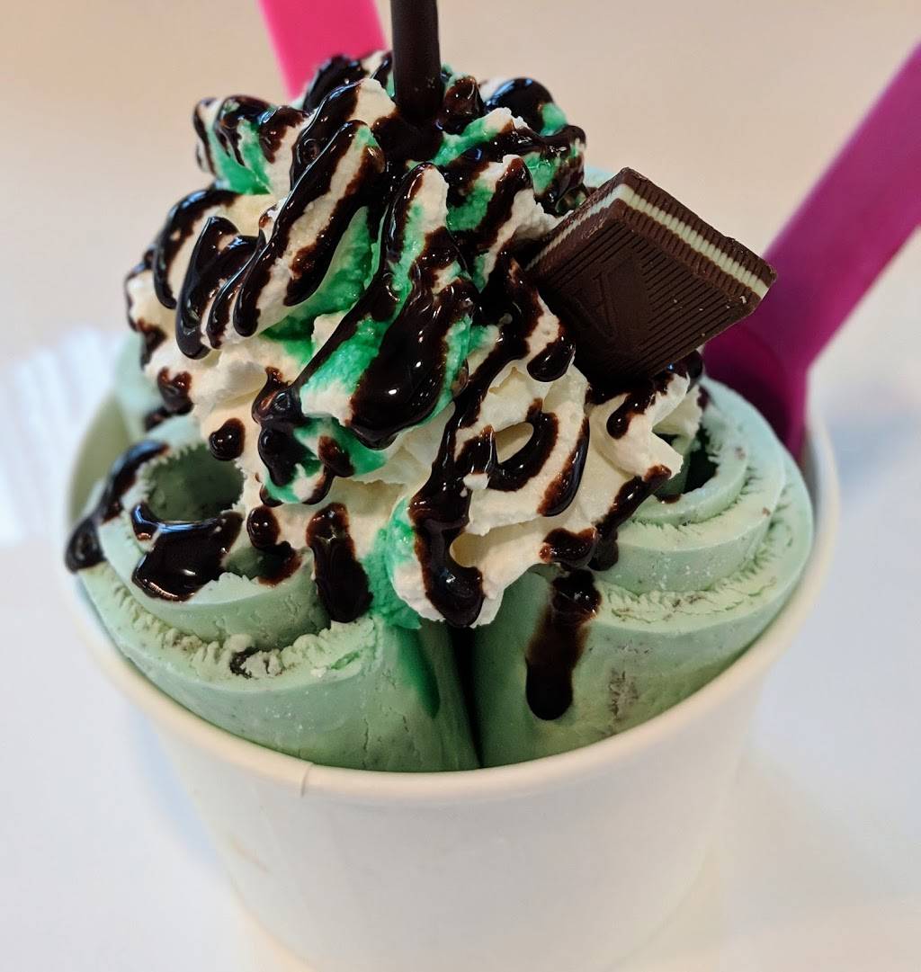 Flavors on the Promenade | restaurant | 8 E Bridge St NE, Rockford, MI 49341, USA | 6168840964 OR +1 616-884-0964