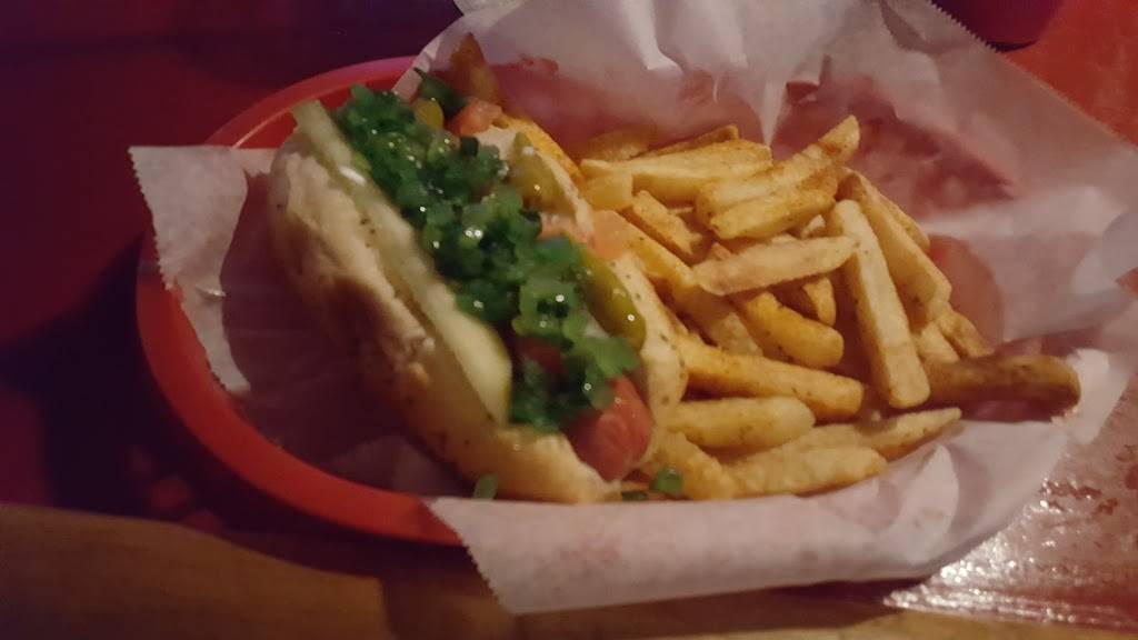 Hob Nob Sports Grill | restaurant | 7200 W Chandler Blvd, Chandler, AZ 85226, USA | 4809404745 OR +1 480-940-4745