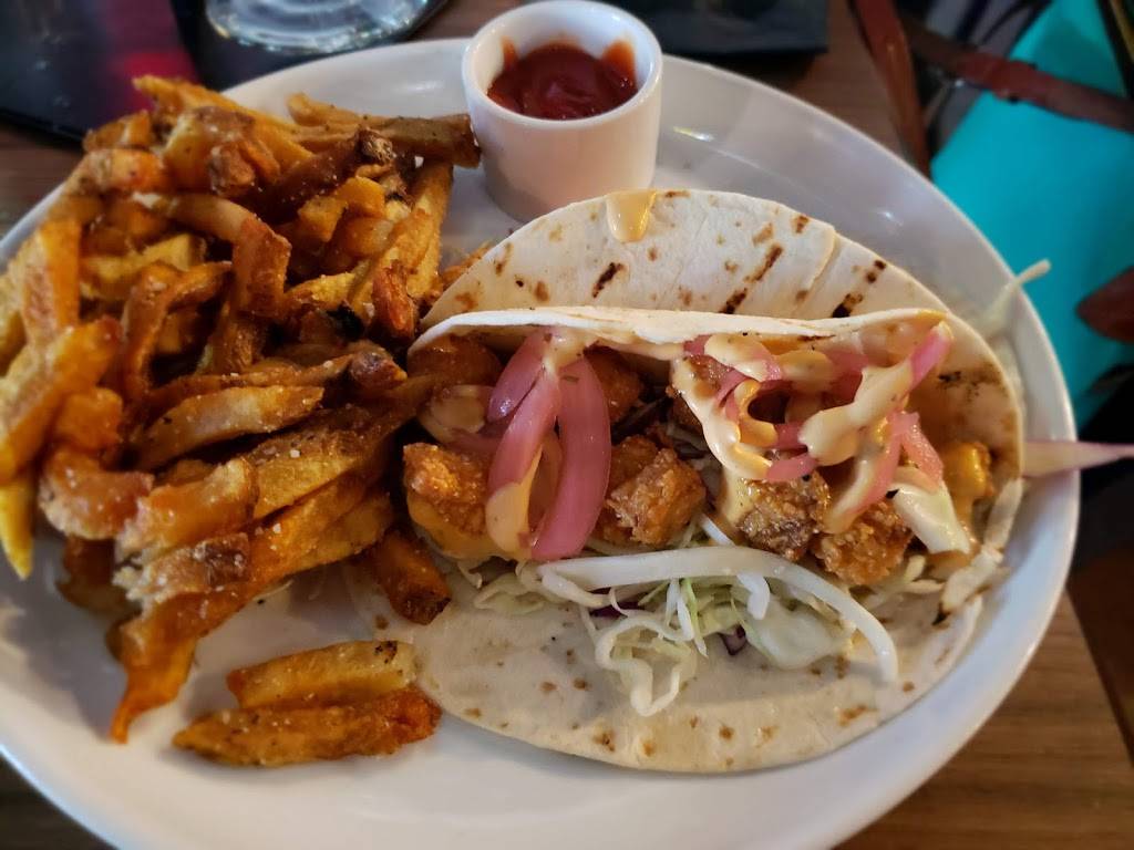 Mermaid Winery | restaurant | 4401 Shore Dr, Virginia Beach, VA 23455, USA | 7572334155 OR +1 757-233-4155