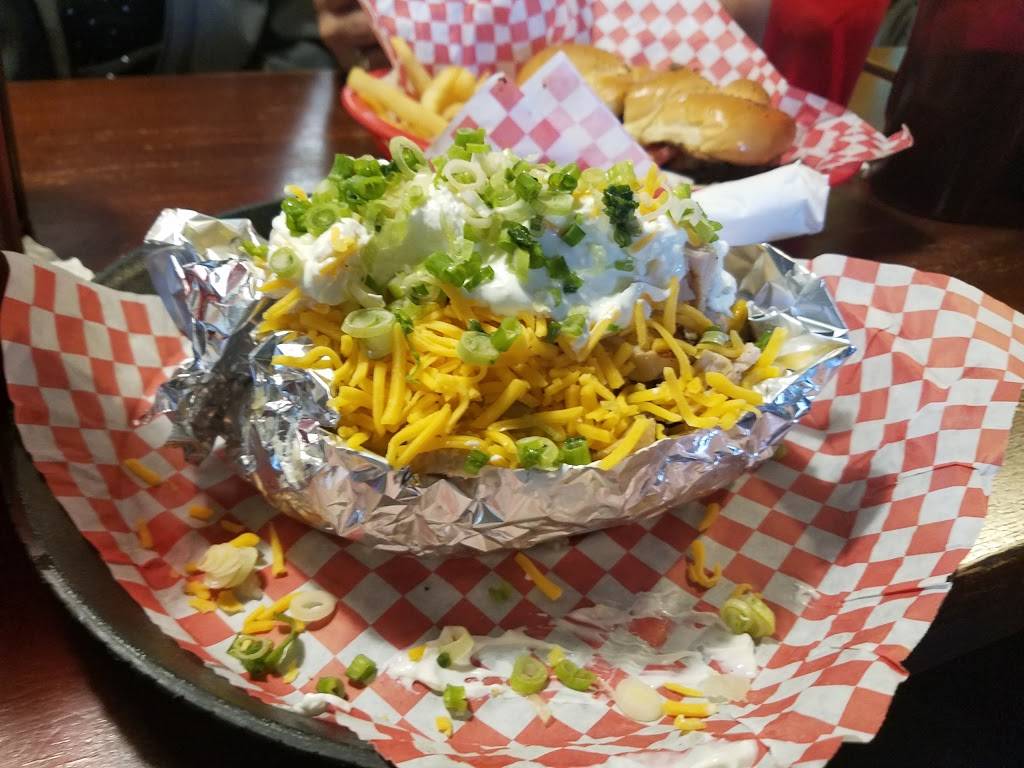 Bun n Barrel | restaurant | 1150 Austin Hwy, San Antonio, TX 78209, USA | 2108282829 OR +1 210-828-2829