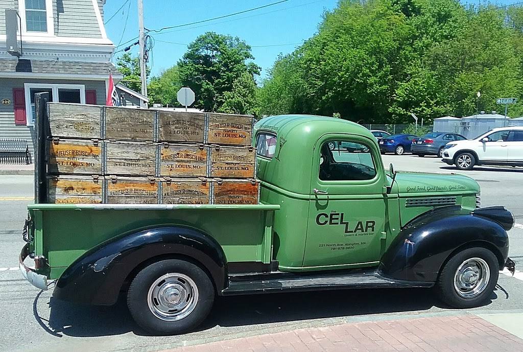 The Cellar Tavern | restaurant | 221 North Ave, Abington, MA 02351, USA | 7818789800 OR +1 781-878-9800