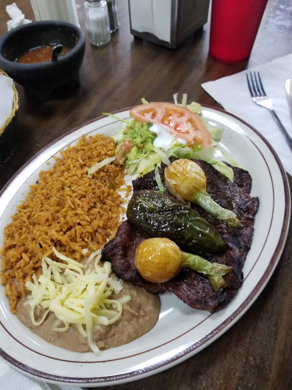 Taqueria Mi Palenque Inc | restaurant | 12 North Ave, Northlake, IL 60164, USA | 7085626322 OR +1 708-562-6322