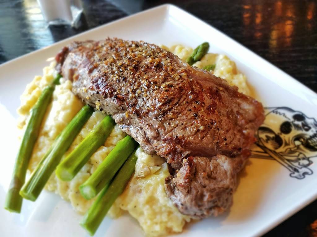 Guy Fieris Baltimore Kitchen & Bar | restaurant | 1525 Russell St, Baltimore, MD 21230, USA | 4439314387 OR +1 443-931-4387