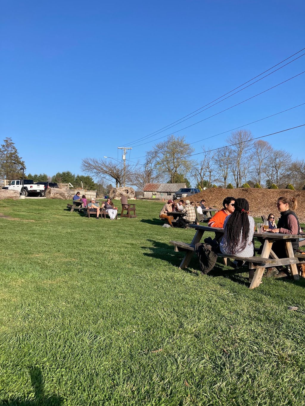 Rising Silo Brewery | restaurant | 2351 Glade Rd, Blacksburg, VA 24060, USA | 5407500796 OR +1 540-750-0796