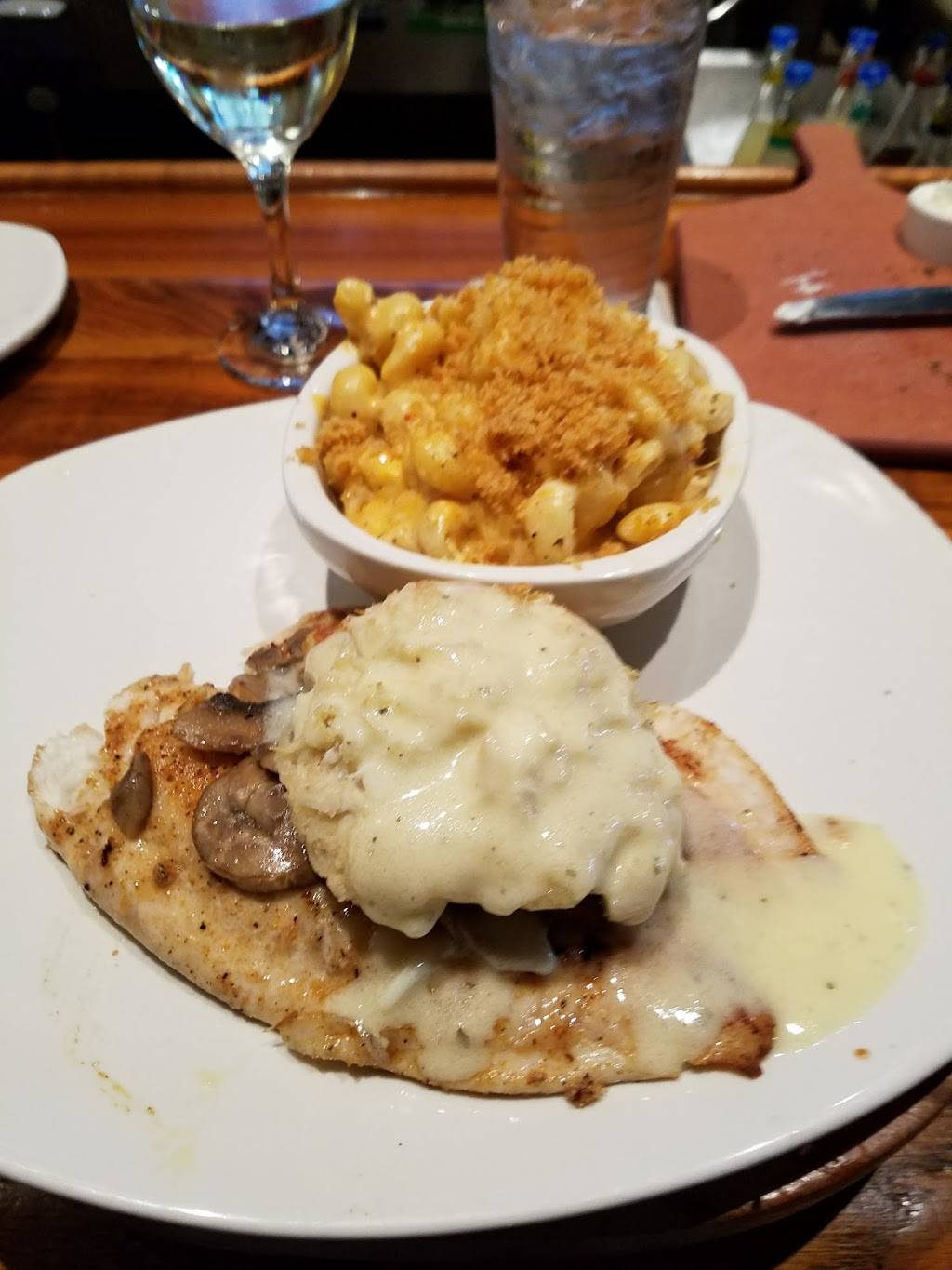 Outback Steakhouse | restaurant | 4619 Redwood Dr, Rohnert Park, CA 94928, USA | 7075847161 OR +1 707-584-7161