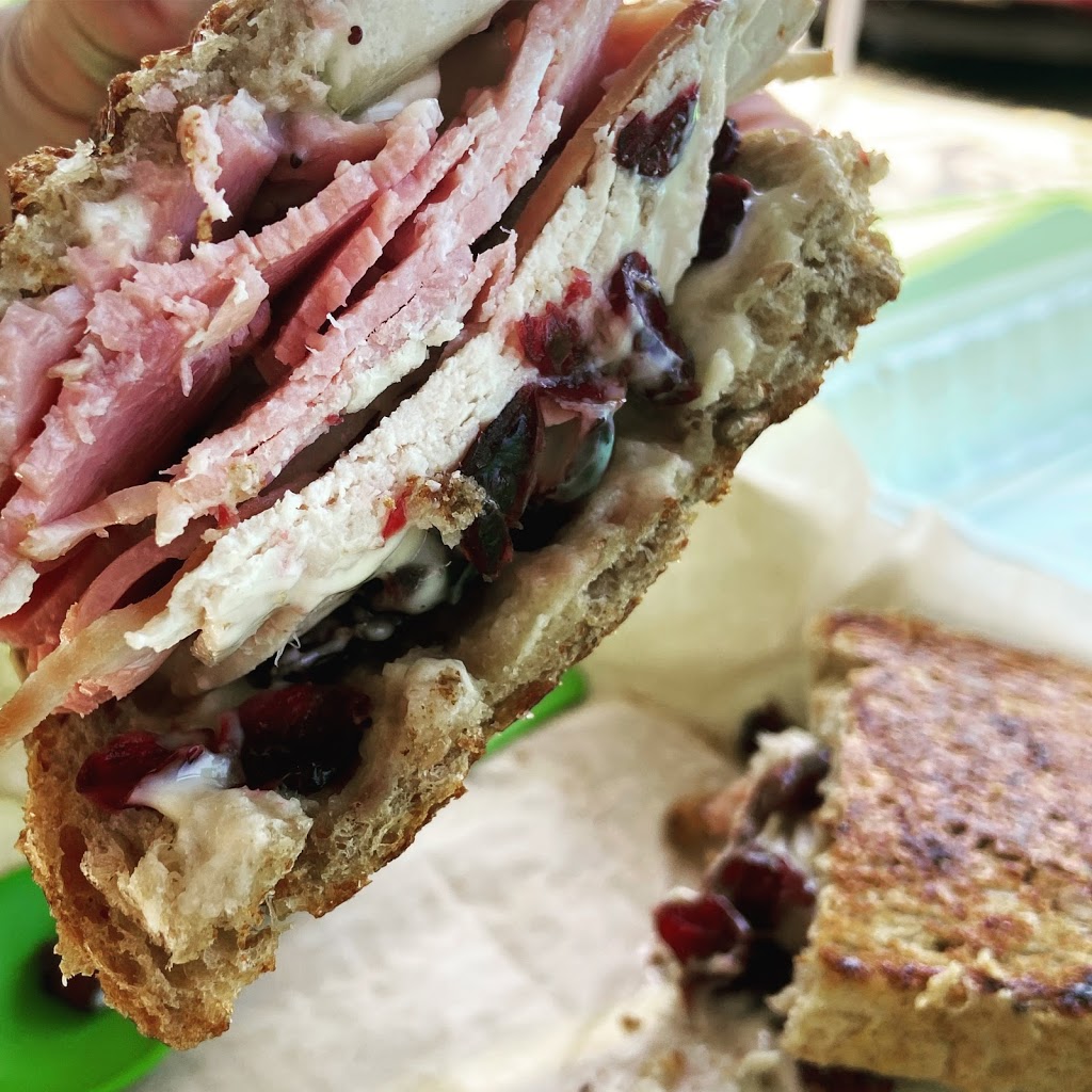 Green Market Cafe | restaurant | 7839 113th St, Seminole, FL 33772, USA | 7276230328 OR +1 727-623-0328