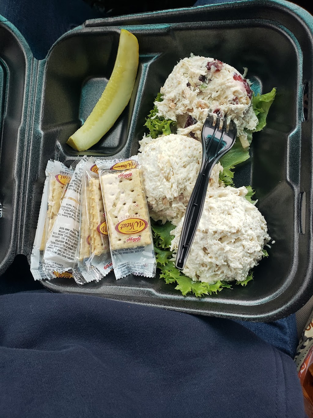 Chicken Salad Chick | restaurant | 2235 Dave Ward Dr Suite 301, Conway, AR 72034, USA | 5013827899 OR +1 501-382-7899