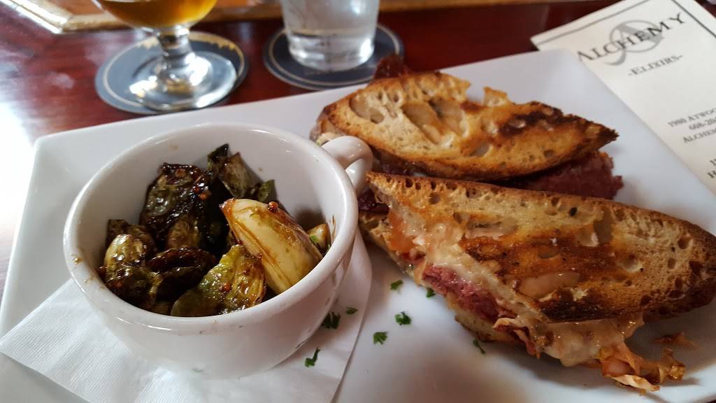 Alchemy | restaurant | 1980 Atwood Ave, Madison, WI 53704, USA | 6082047644 OR +1 608-204-7644