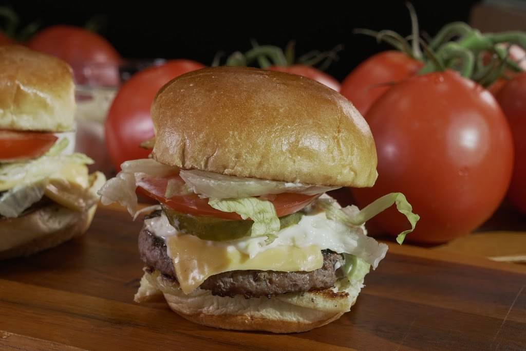 Savvy Sliders | restaurant | 6045 S Cedar St, Lansing, MI 48911, USA | 5172727777 OR +1 517-272-7777