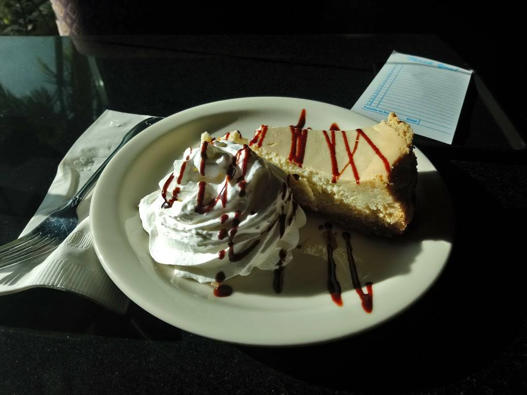 Sardinas Italian Restaurant and Bar | restaurant | 1129 Morena Blvd, San Diego, CA 92110, USA | 6192768393 OR +1 619-276-8393