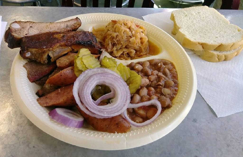 Slovaceks | bakery | 214 Melodie Dr, West, TX 76691, USA | 2548264525 OR +1 254-826-4525