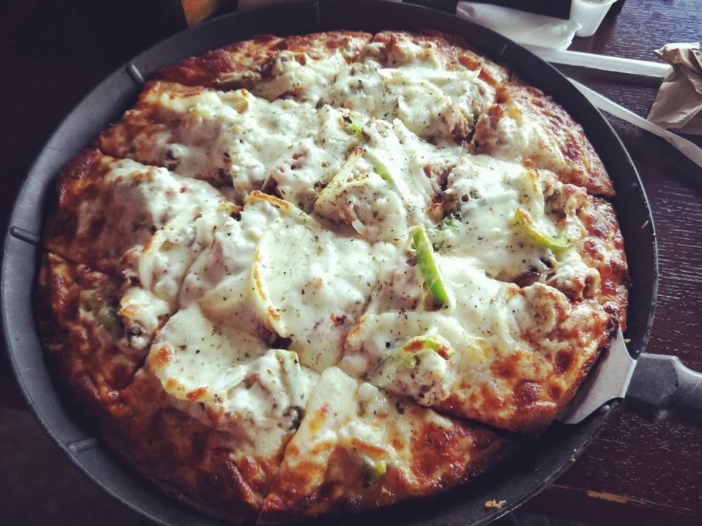 Rosatis Pizza Pub | restaurant | 2725 IL-26, Freeport, IL 61032, USA | 8156562296 OR +1 815-656-2296