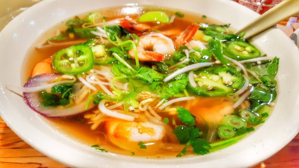 PhoNatic Vietnamese Restaurant | restaurant | 200 University Blvd #530, Round Rock, TX 78665, USA | 5128434242 OR +1 512-843-4242