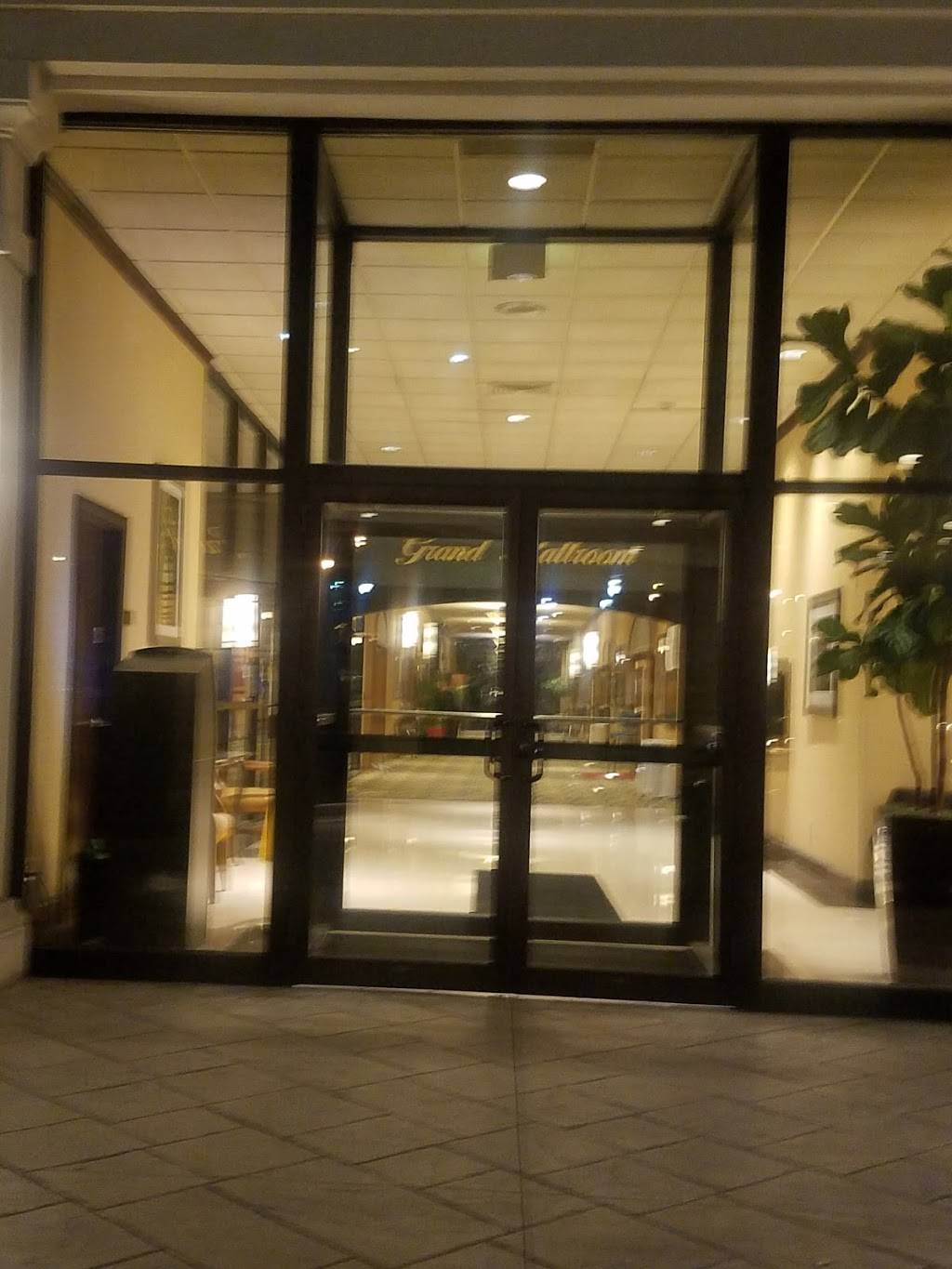 Verns BBQ | restaurant | 26199 Chardon Rd, Richmond Heights, OH 44143, USA | 4406818033 OR +1 440-681-8033