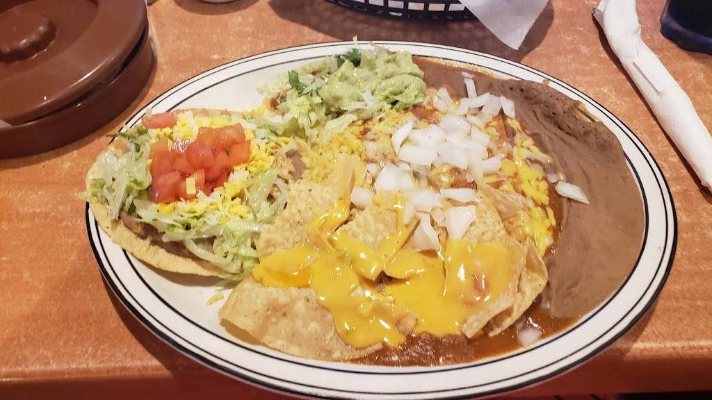 Las Barcas Tex-Mex Grill | restaurant | 10103 FM2673, Canyon Lake, TX 78133, USA | 8308992516 OR +1 830-899-2516