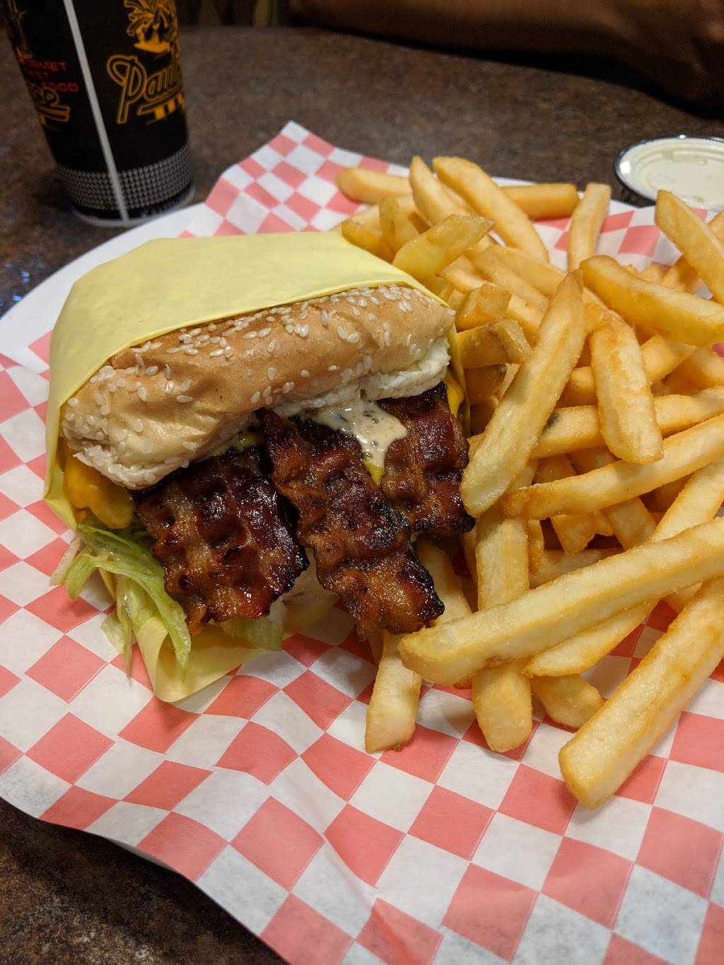 Pauls Place | restaurant | 125 E Taft Ave, Orange, CA 92865, USA | 7142838701 OR +1 714-283-8701