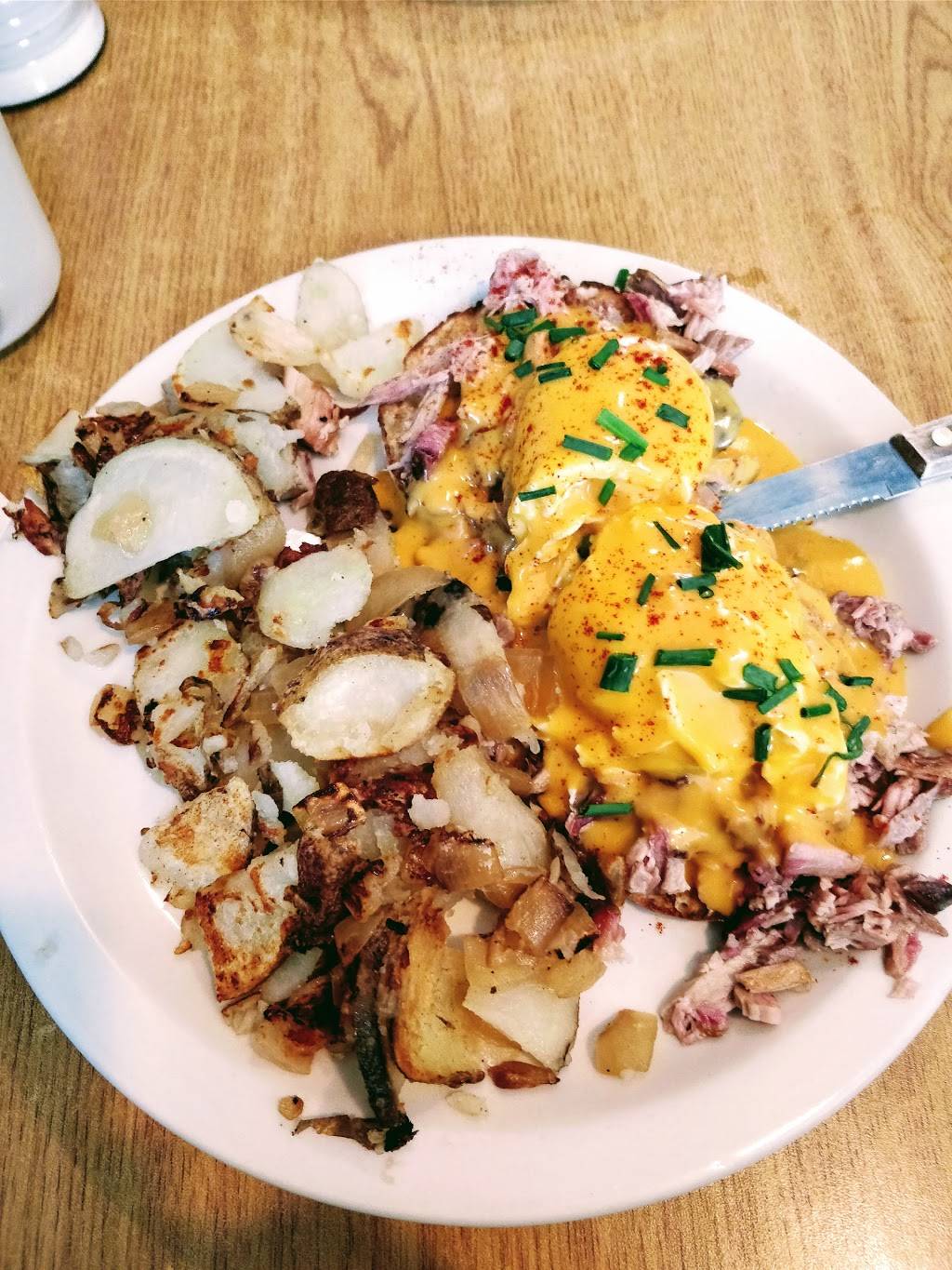 Veras Country Cafe | cafe | 4203 Durham Rd, Ottsville, PA 18942, USA | 6108478372 OR +1 610-847-8372