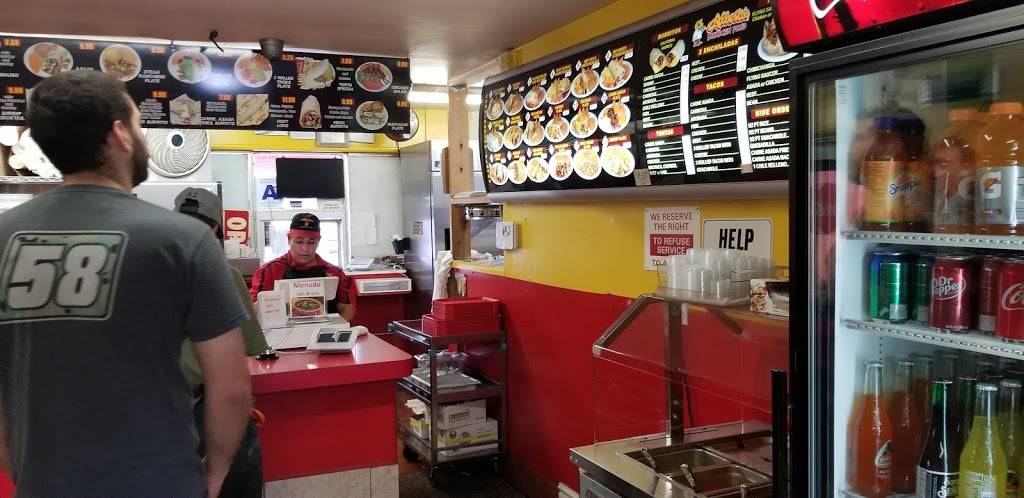 Albertos Mexican Food | restaurant | 5652, 19582 Temescal Canyon Rd, Corona, CA 92881, USA | 9513401467 OR +1 951-340-1467