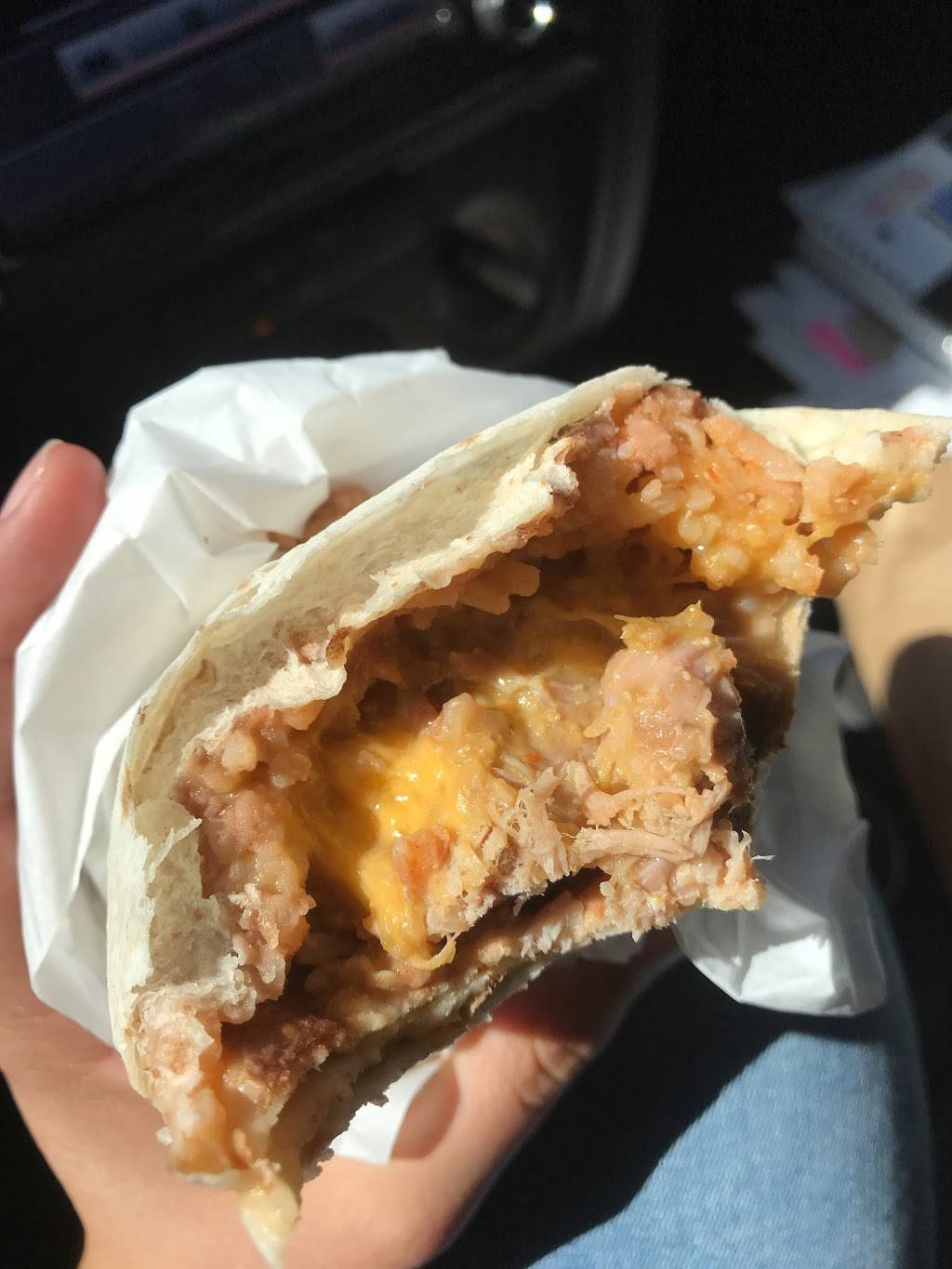 Rosa Maria’s Drive In | restaurant | 4202 N Sierra Way, San Bernardino, CA 92407, USA | 9098811731 OR +1 909-881-1731