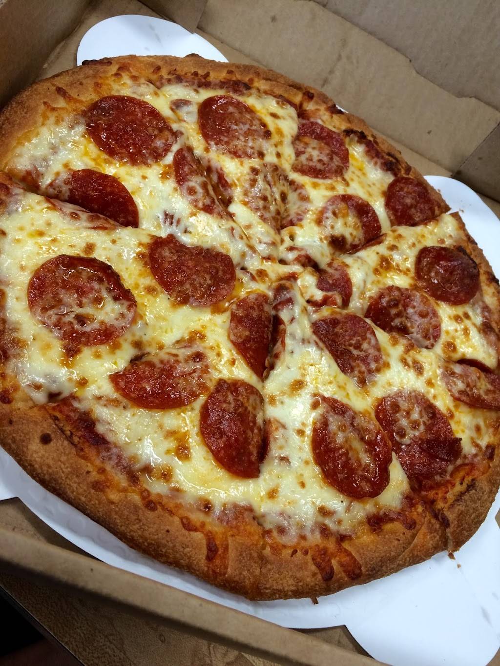 Angelos Italian Eatery | restaurant | 5401 Portage Rd # 4, Portage, MI 49002, USA | 2693429906 OR +1 269-342-9906