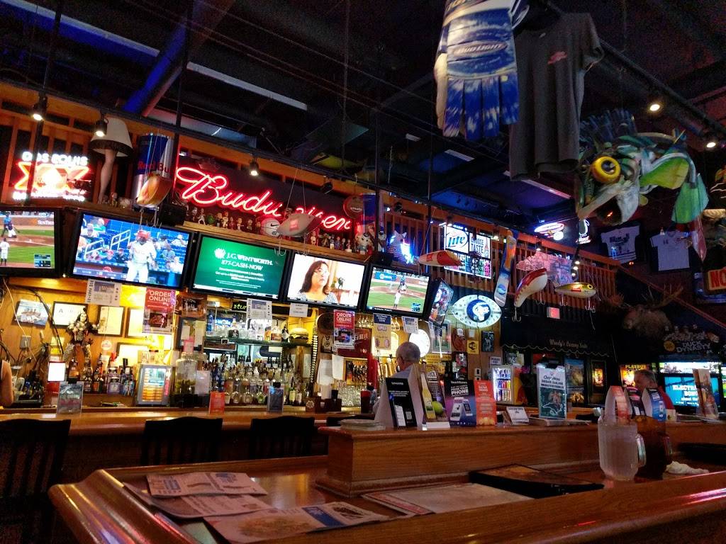 Woodys Sports Tavern & Grill | restaurant | 8322 Chapel Hill Rd, Cary, NC 27513, USA | 9193807737 OR +1 919-380-7737