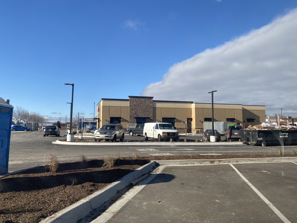 Chick-fil-A | restaurant | 13811 Hall Rd, Shelby Charter Twp, MI 48315, USA | 5868401311 OR +1 586-840-1311