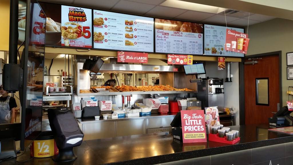 Churchs Chicken | restaurant | 703 Main St SW SE, Los Lunas, NM 87031, USA | 5058650900 OR +1 505-865-0900