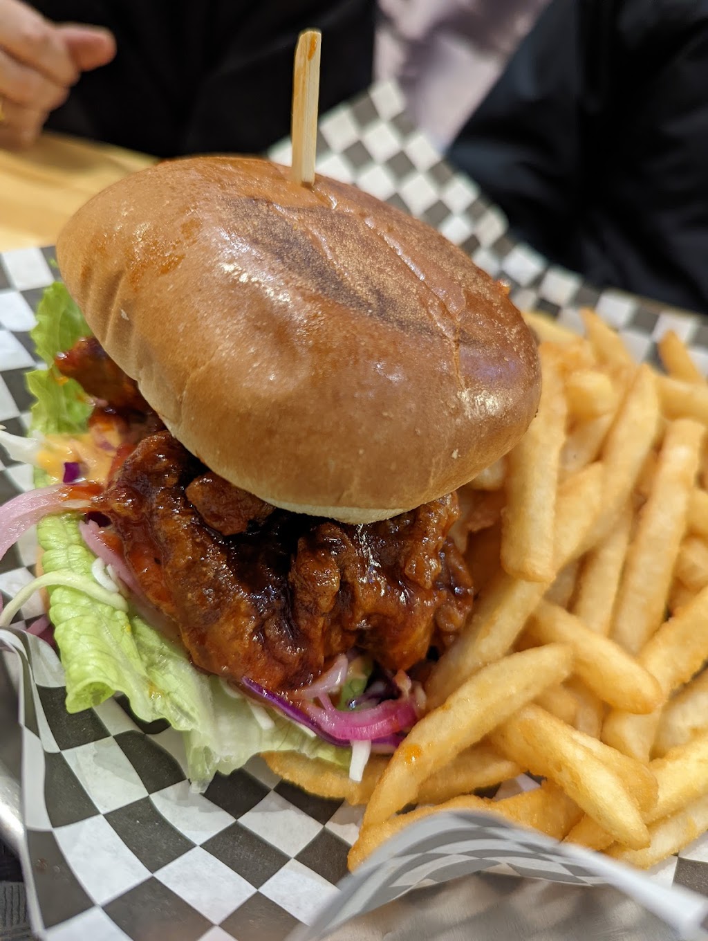 Kimchi box | restaurant | 2713 University Dr, Auburn Hills, MI 48326, USA | 2487066387 OR +1 248-706-6387