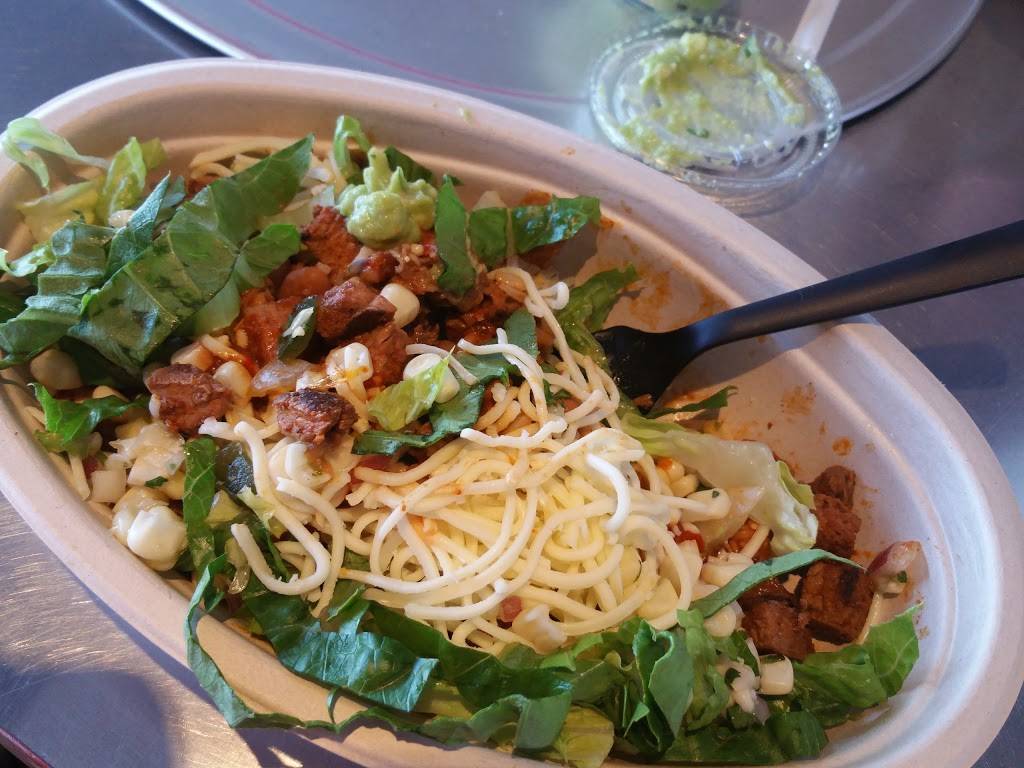 Chipotle Mexican Grill | restaurant | 3705 S Bristol St, Santa Ana, CA 92704, USA | 7147547380 OR +1 714-754-7380