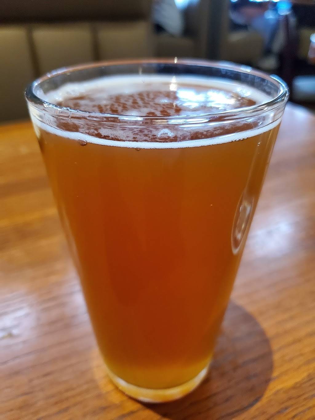 Lazlos Brewery & Grill - Omaha | restaurant | 2425 S 192nd Ave, Omaha, NE 68130, USA | 4022895840 OR +1 402-289-5840