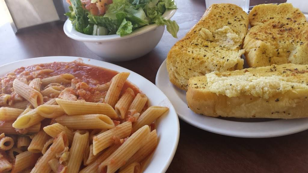 Monte Carlo Italian Deli | restaurant | 3103 W Magnolia Blvd, Burbank, CA 91505, USA | 8188453516 OR +1 818-845-3516