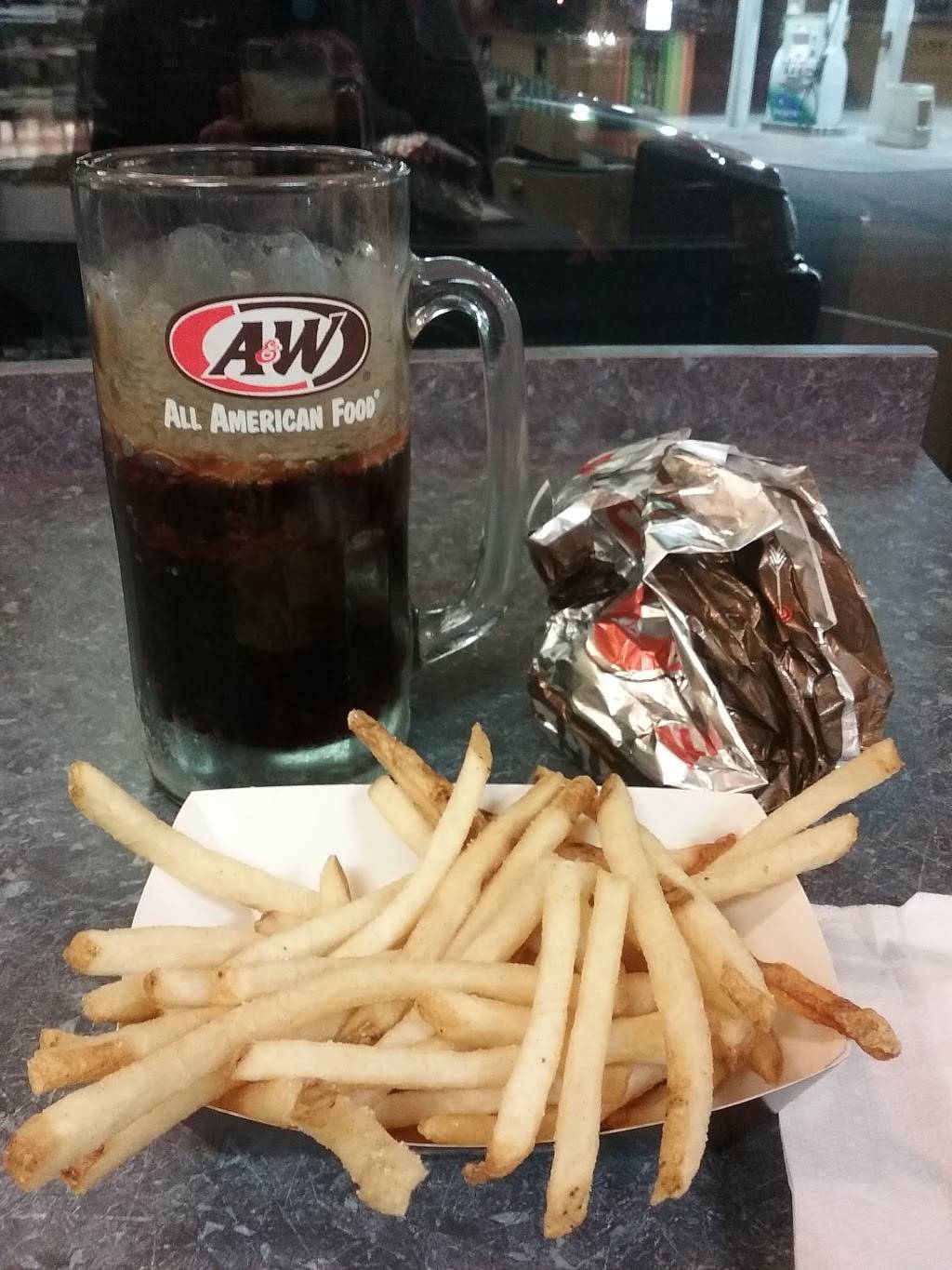 A&W Restaurant | meal takeaway | 1205 Merrill Ave, Wausau, WI 54401, USA | 7156751958 OR +1 715-675-1958