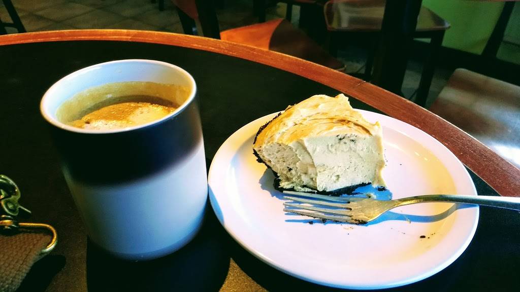 Ursa Major Bistro & Coffee Shop | restaurant | 245 S Benzie Blvd, Beulah, MI 49617, USA | 2313834250 OR +1 231-383-4250