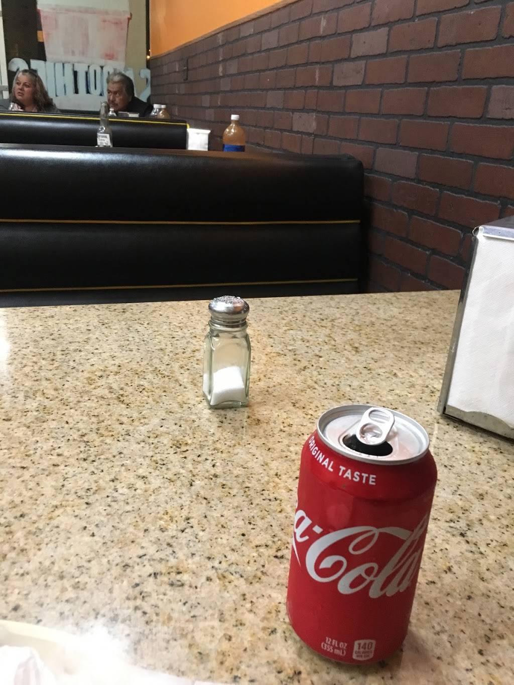 La Tapatia II | restaurant | 1700 E Thompson Blvd, Ventura, CA 93001, USA | 8056433743 OR +1 805-643-3743