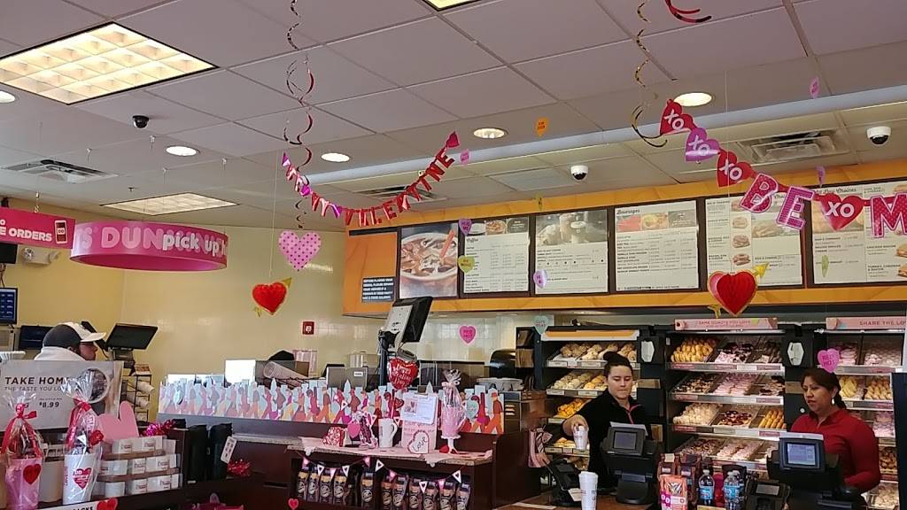 Dunkin | cafe | 317 S Schmale Rd, Carol Stream, IL 60188, USA | 6305170279 OR +1 630-517-0279