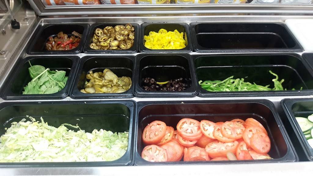 Subway Restaurants | restaurant | 85 E Park Ave, Long Beach, NY 11561, USA | 5164423268 OR +1 516-442-3268