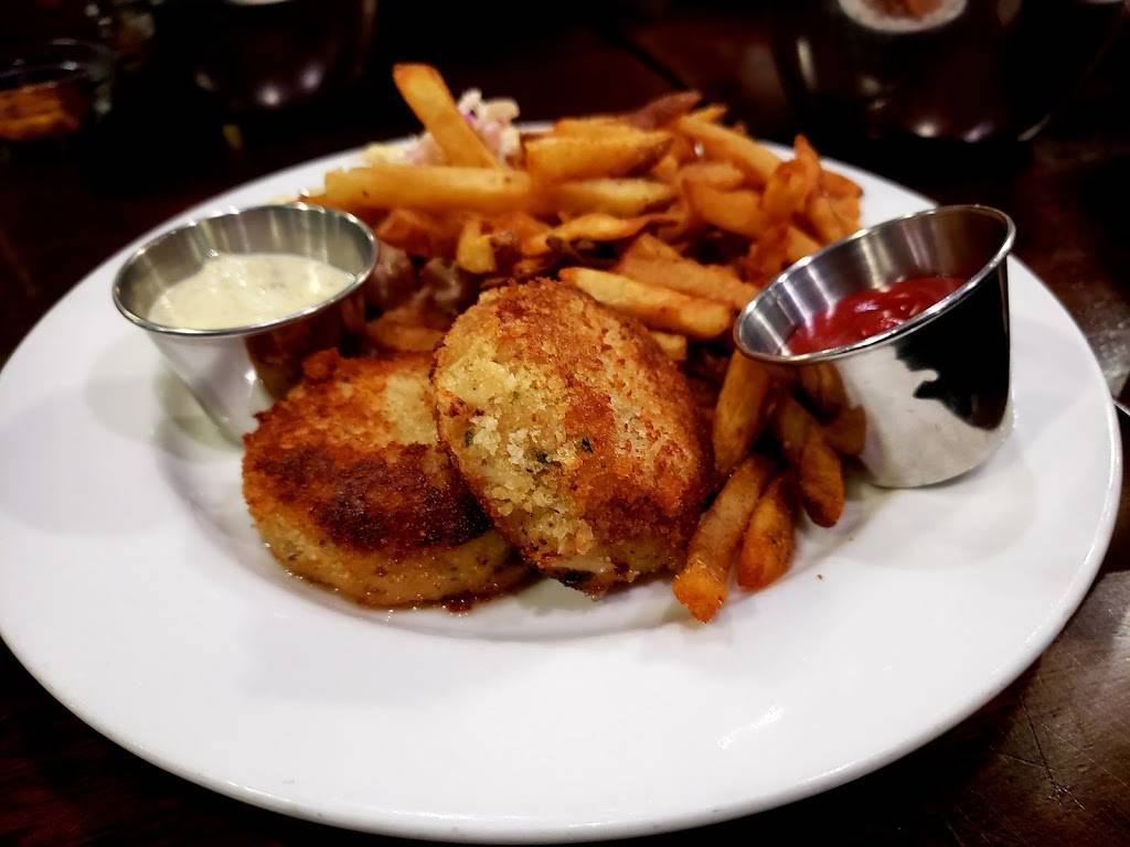 Hanks Oyster Bar | restaurant | 701 Wharf St SW, Washington, DC 20024, USA | 2028173055 OR +1 202-817-3055