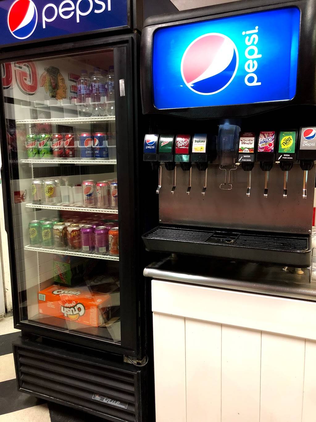 Marios Pizza | meal takeaway | 2677 Shermer Rd, Glenview, IL 60026, USA | 8472724293 OR +1 847-272-4293