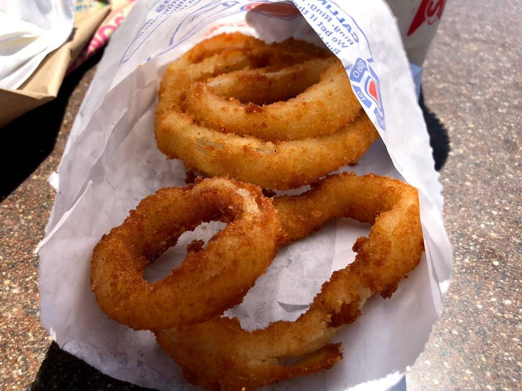 Sonic Drive-In | restaurant | 1080 N Davis Rd, Salinas, CA 93907, USA | 8317571362 OR +1 831-757-1362