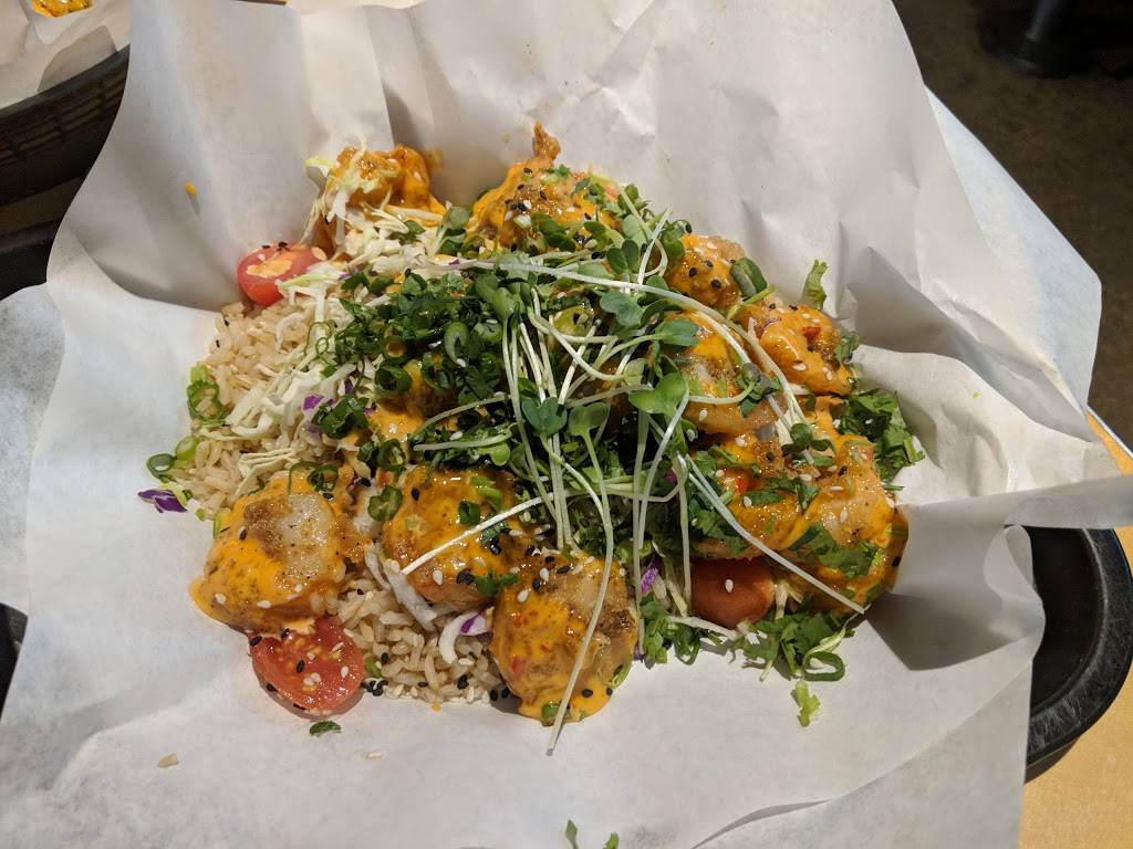 California Fish Grill | restaurant | 1425 Artesia Blvd, Gardena, CA 90248, USA | 3102252777 OR +1 310-225-2777