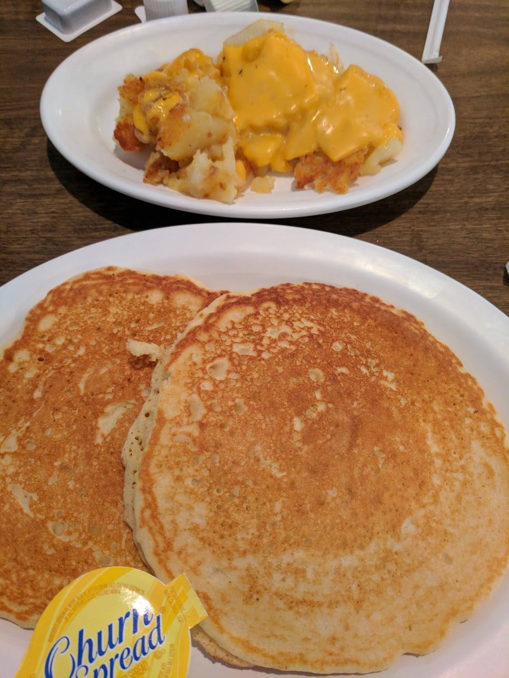 Grandview Restaurant | restaurant | 2221 Grand Ave, Galesburg, IL 61401, United States | 3093426800 OR +1 309-342-6800