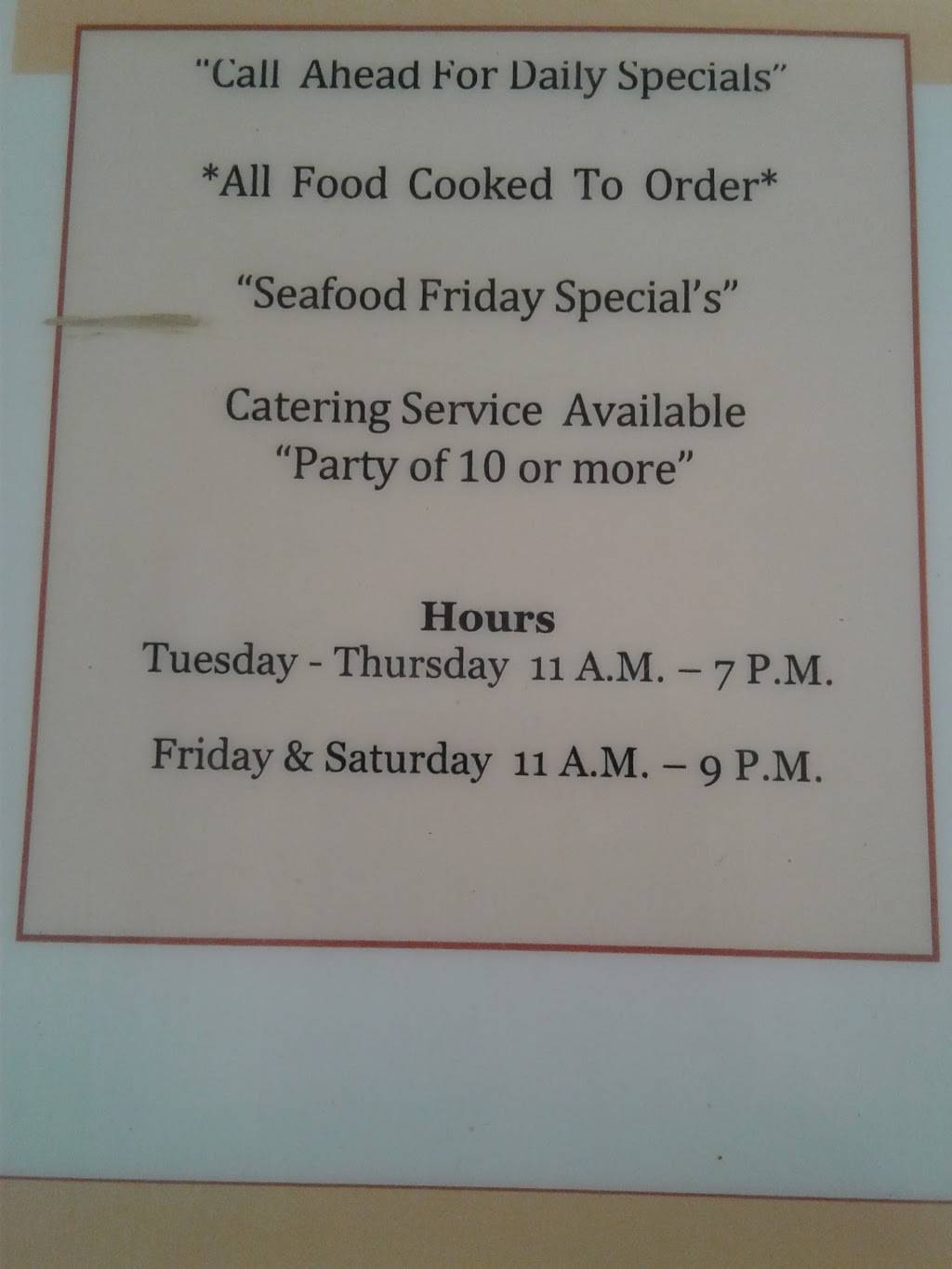 F & R Eatery | restaurant | 21451 Fenkell Ave, Detroit, MI 48223, USA | 3133266099 OR +1 313-326-6099