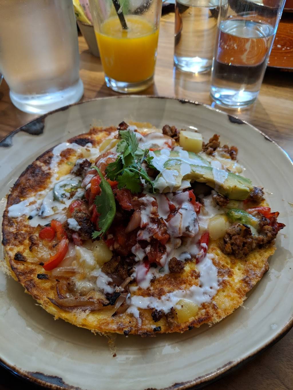 LeBus East Falls | restaurant | 4201 Ridge Ave, Philadelphia, PA 19129, USA | 4842552100 OR +1 484-255-2100