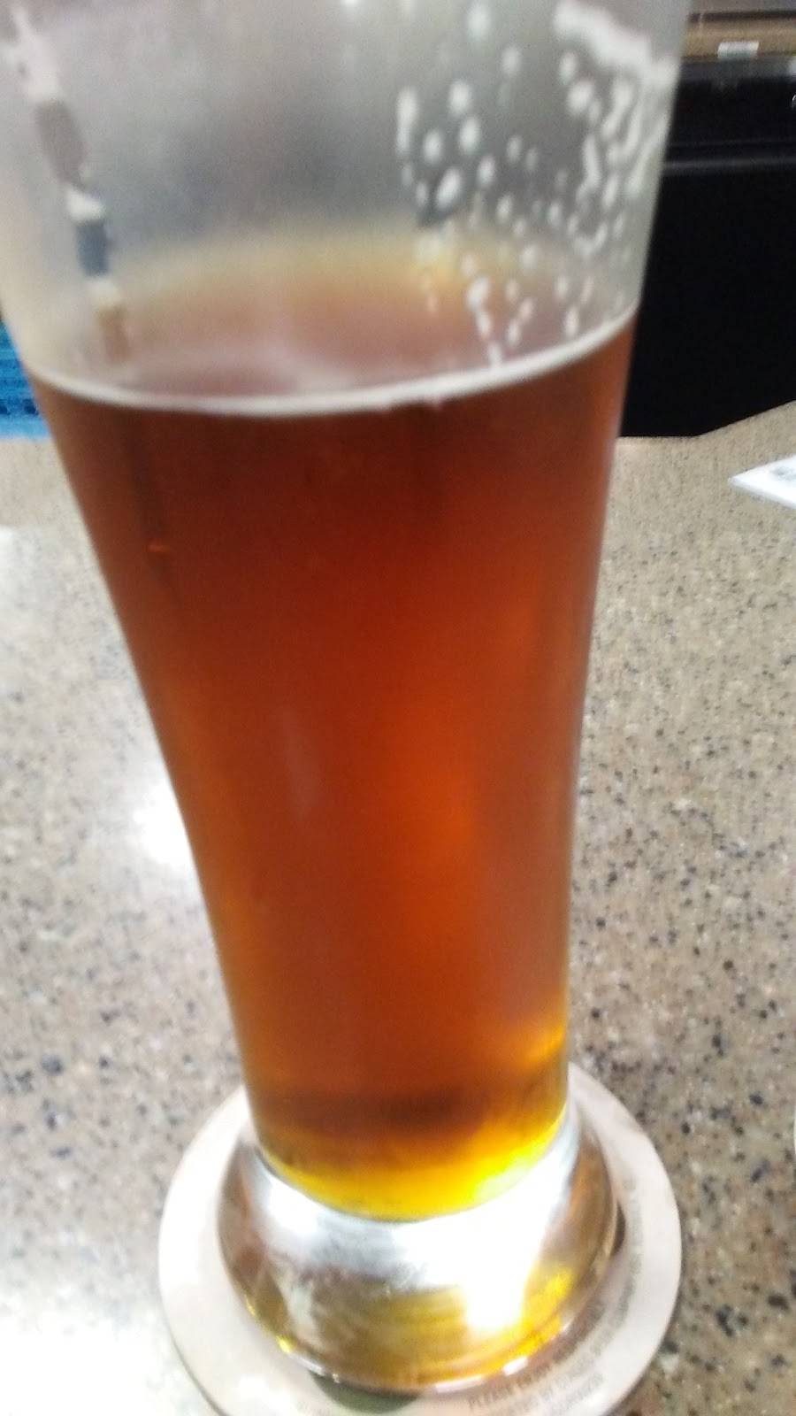 Simpletons Restaurant and Bar | night club | 2639 E Broadway Rd c105, Mesa, AZ 85204, USA | 4808908800 OR +1 480-890-8800