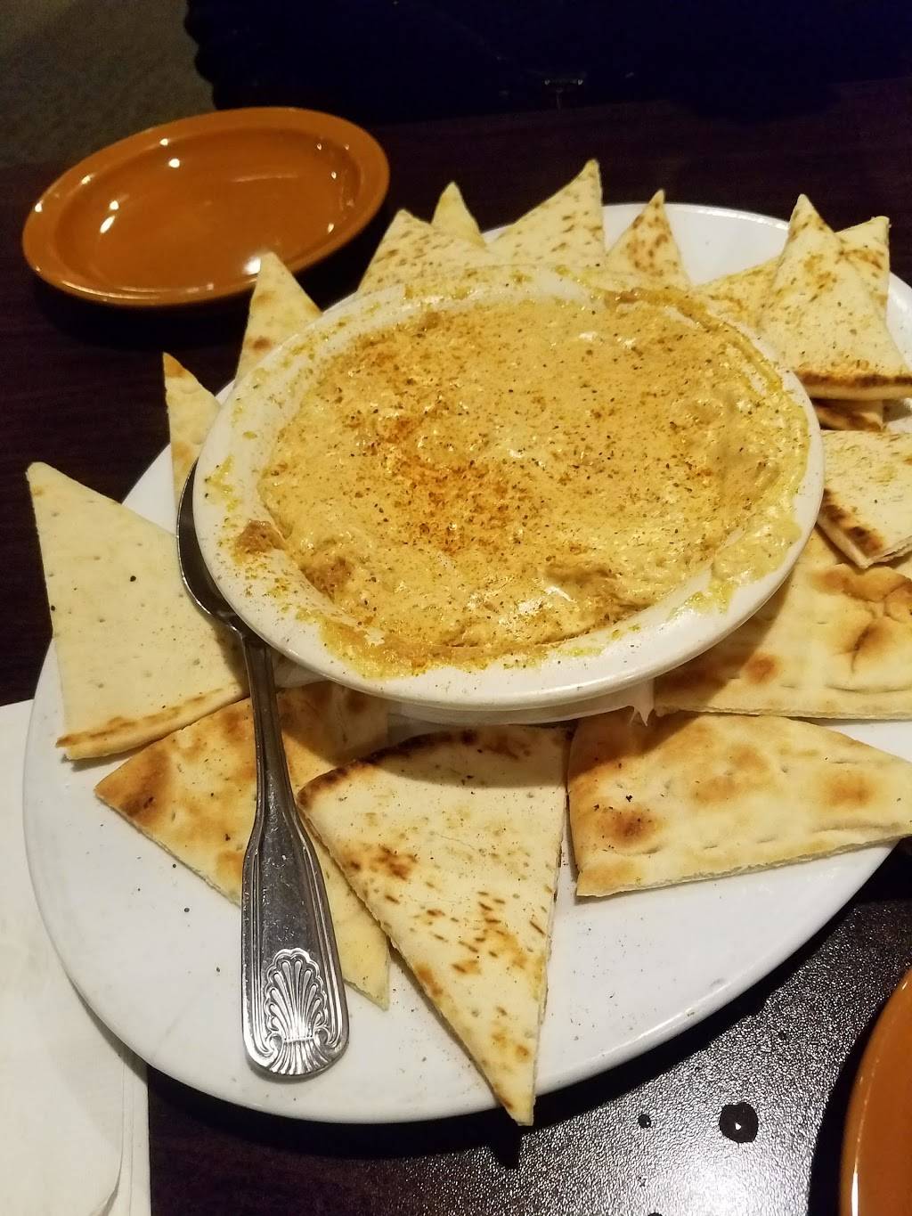 Gallucios Restaurant | restaurant | 1709 Lovering Ave, Wilmington, DE 19806, USA | 3026553689 OR +1 302-655-3689