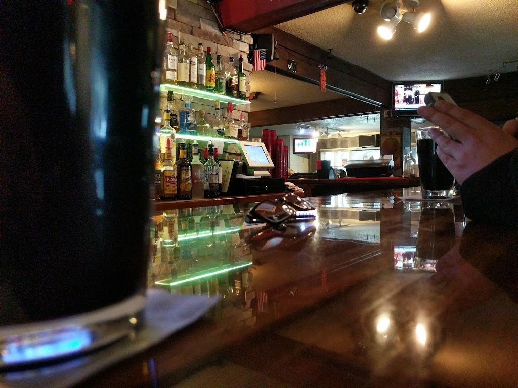 Red Rooster Tavern | restaurant | 2998 N Scenic Dr, Muskegon, MI 49445, USA | 2317444006 OR +1 231-744-4006