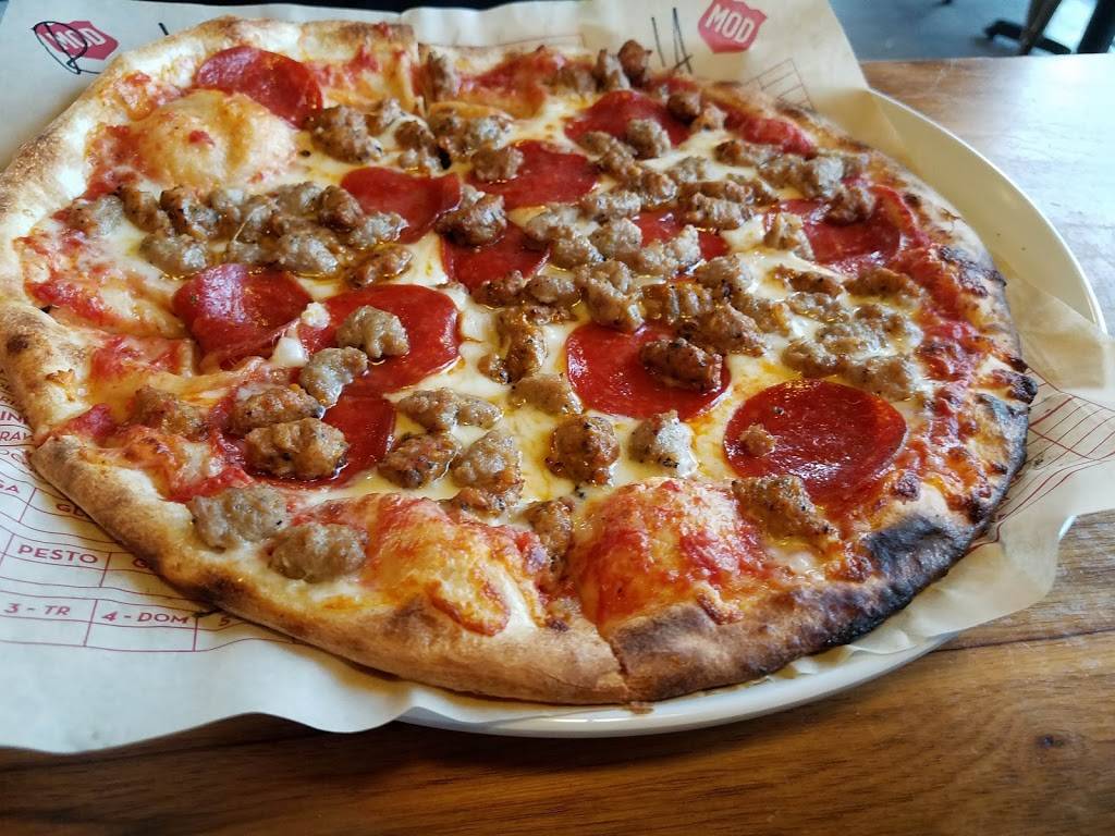MOD Pizza | restaurant | 4025 E Chandler Blvd #74, Phoenix, AZ 85048, USA | 6024228875 OR +1 602-422-8875