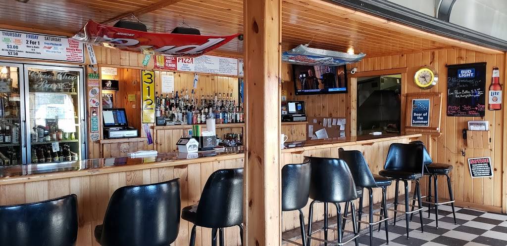 Choo Choo Bar & Grill | restaurant | 5002 E 3rd St, Superior, WI 54880, USA | 7153983788 OR +1 715-398-3788